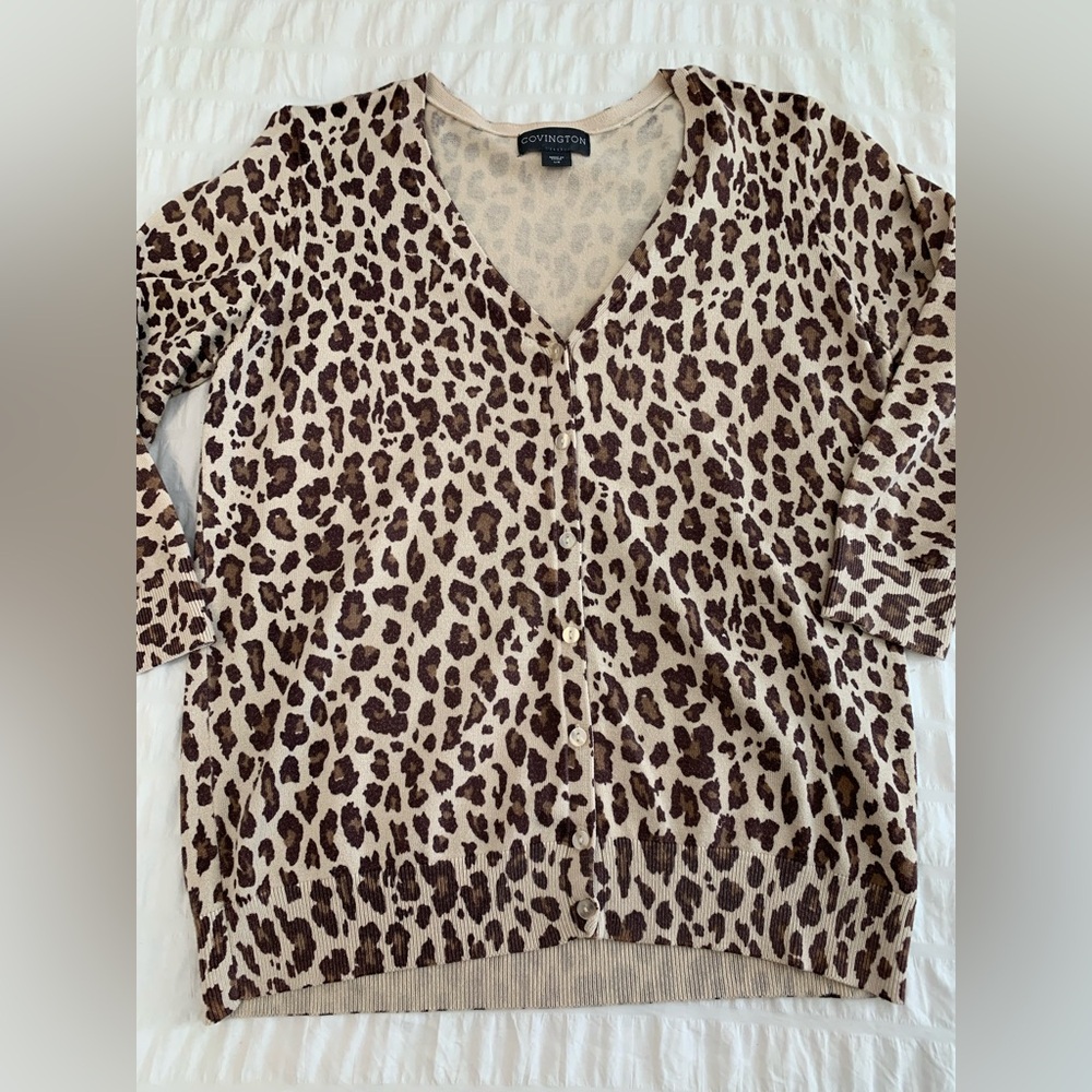 Covington Leopard Print Women's Cardigan - Picture 6 of 16